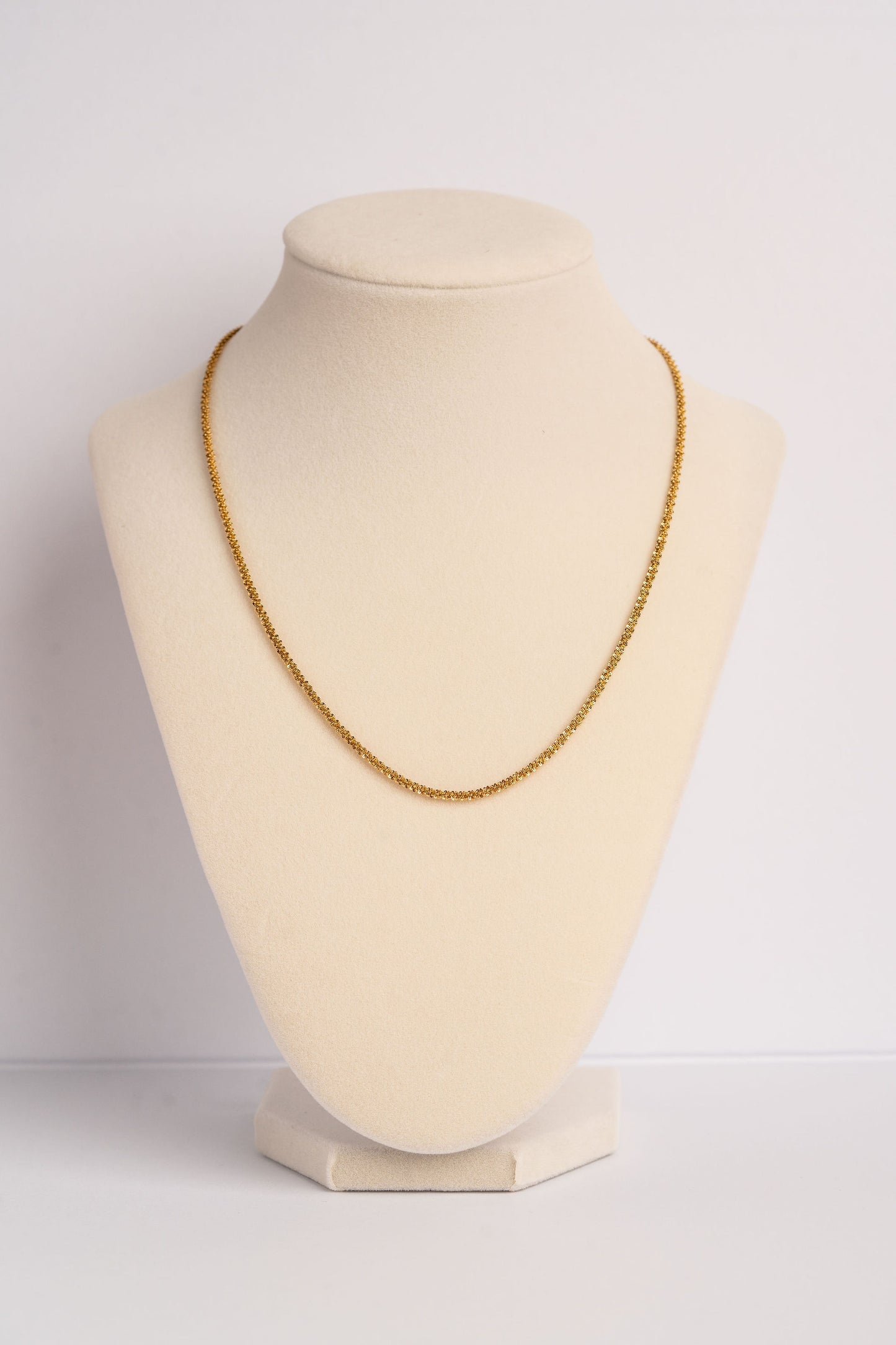 Liv Necklace